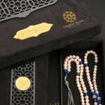Rosary made of natural farmed pearls inlaid with beads of blue lapis lazuli and Turkish silver